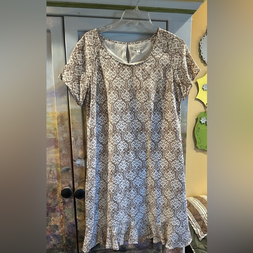 Ladies size 6 dress